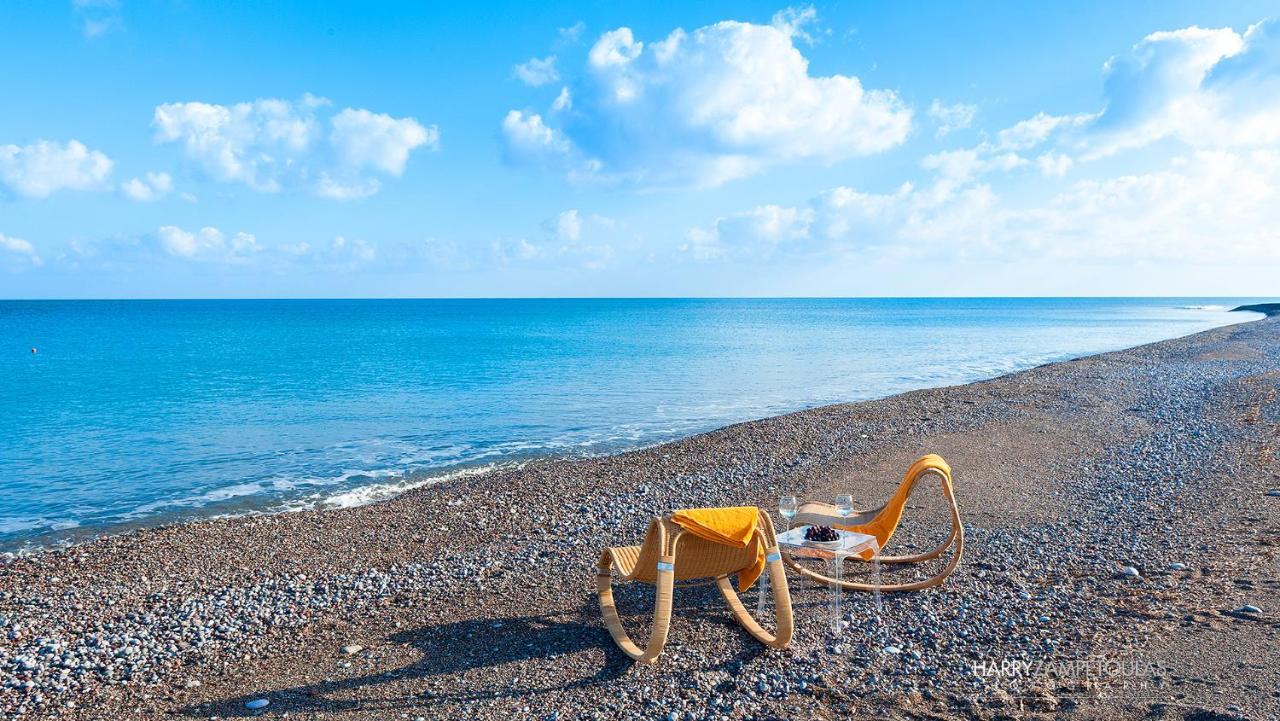Cristelia Seafront & Pool Villa 라카니아 외부 사진