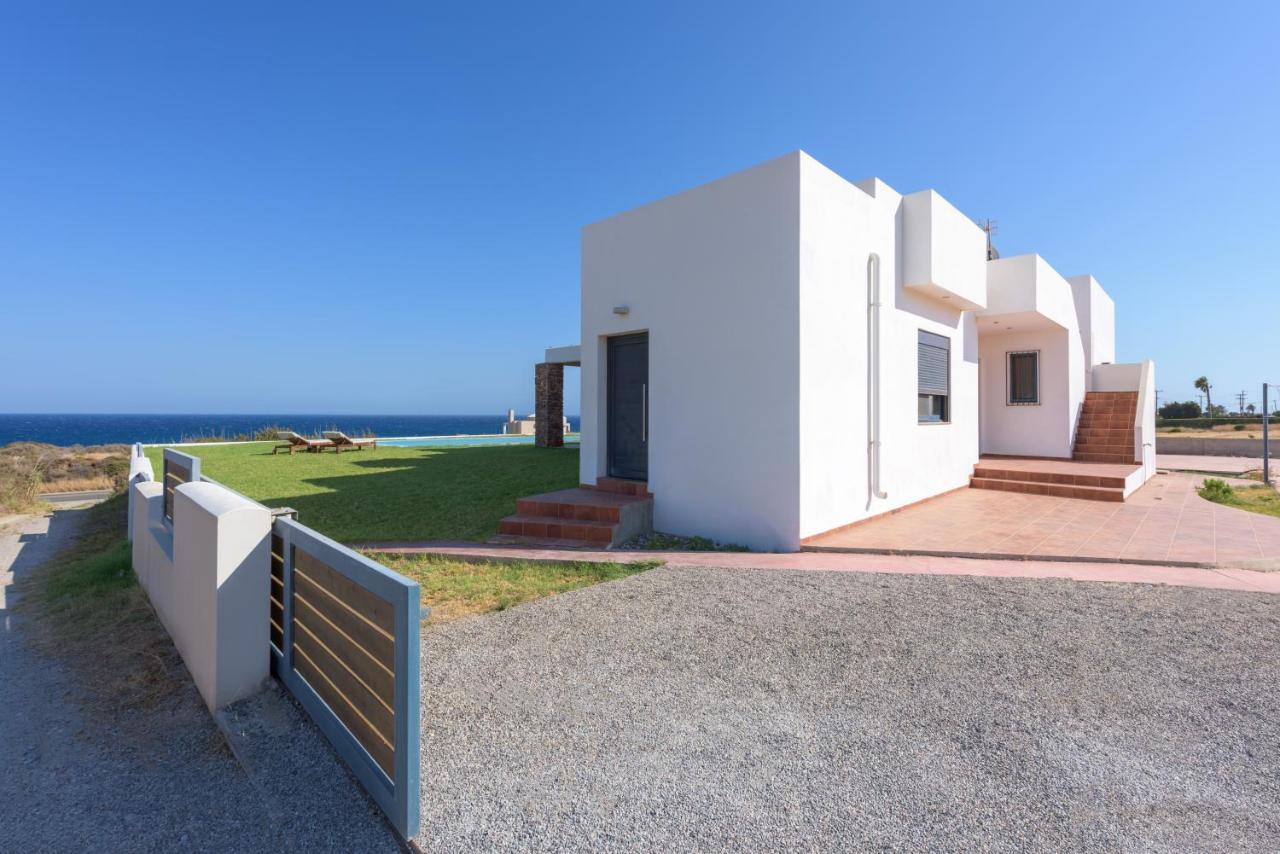 Cristelia Seafront & Pool Villa 라카니아 외부 사진