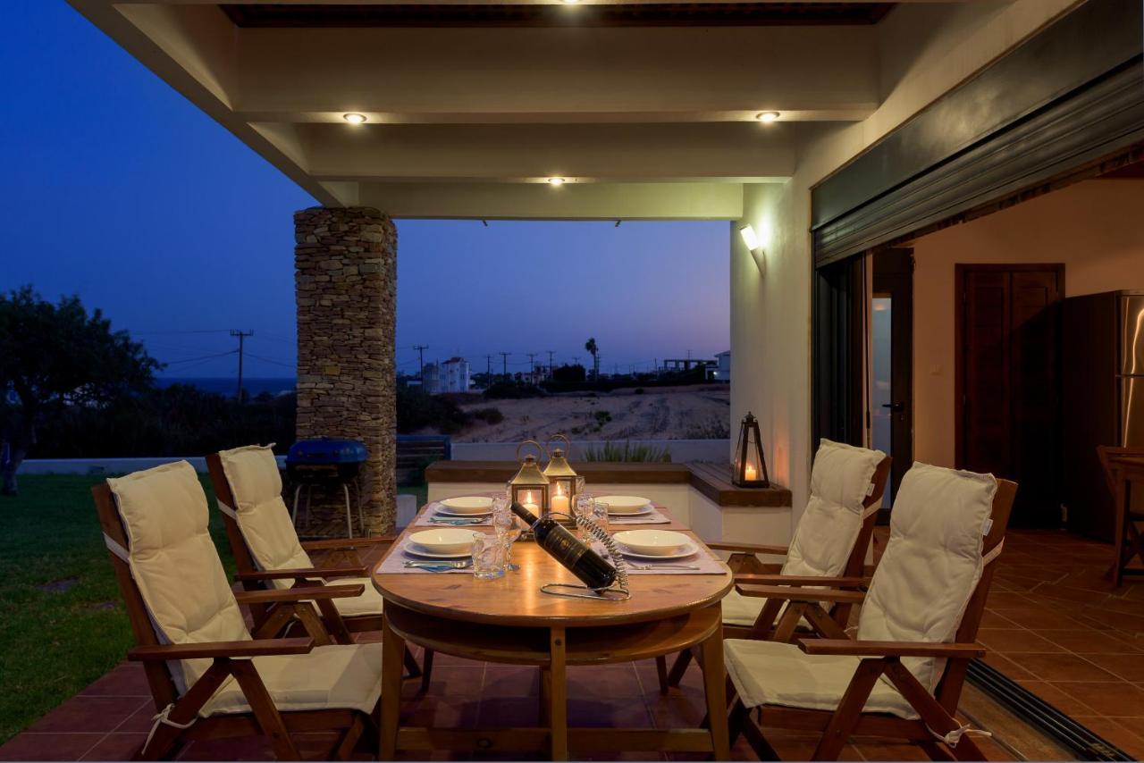 Cristelia Seafront & Pool Villa 라카니아 외부 사진