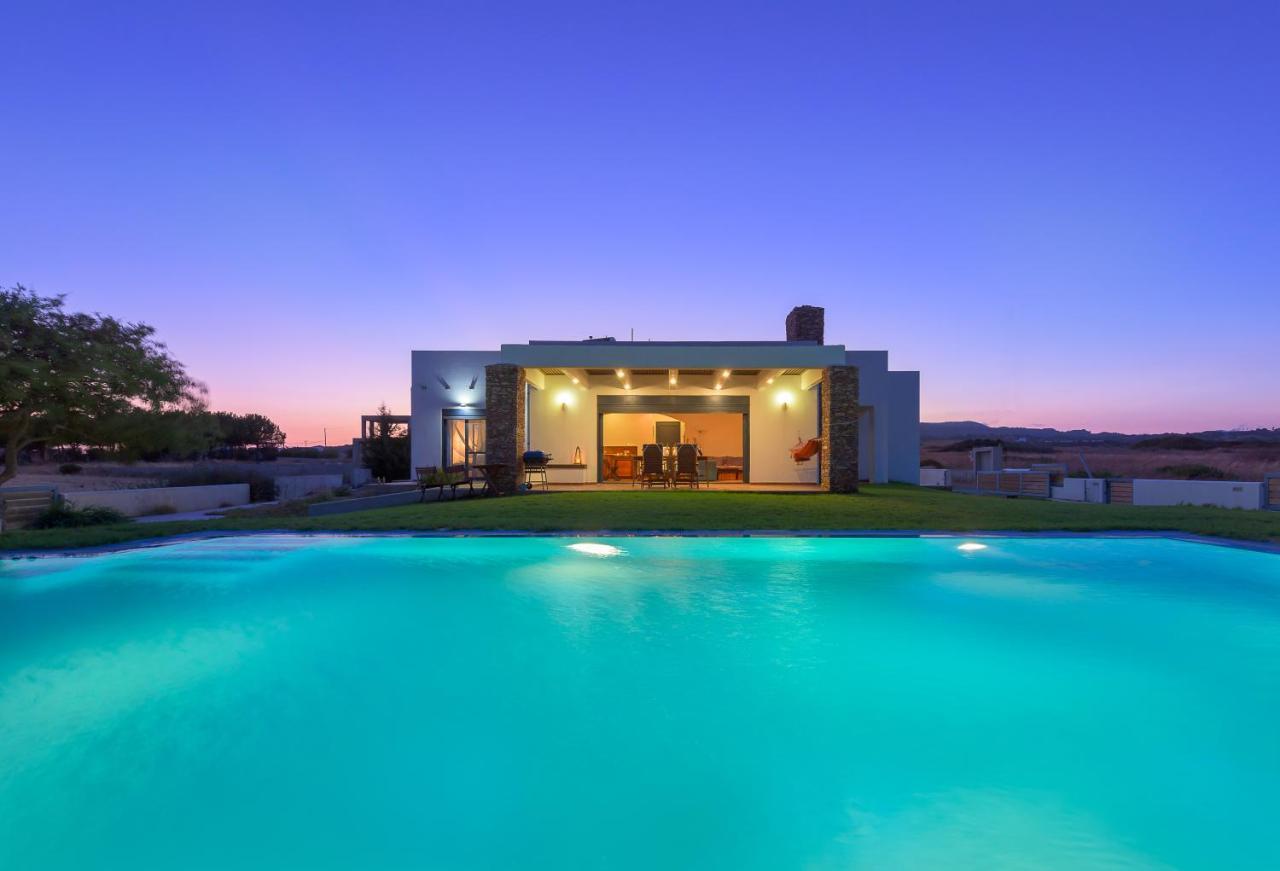 Cristelia Seafront & Pool Villa 라카니아 외부 사진