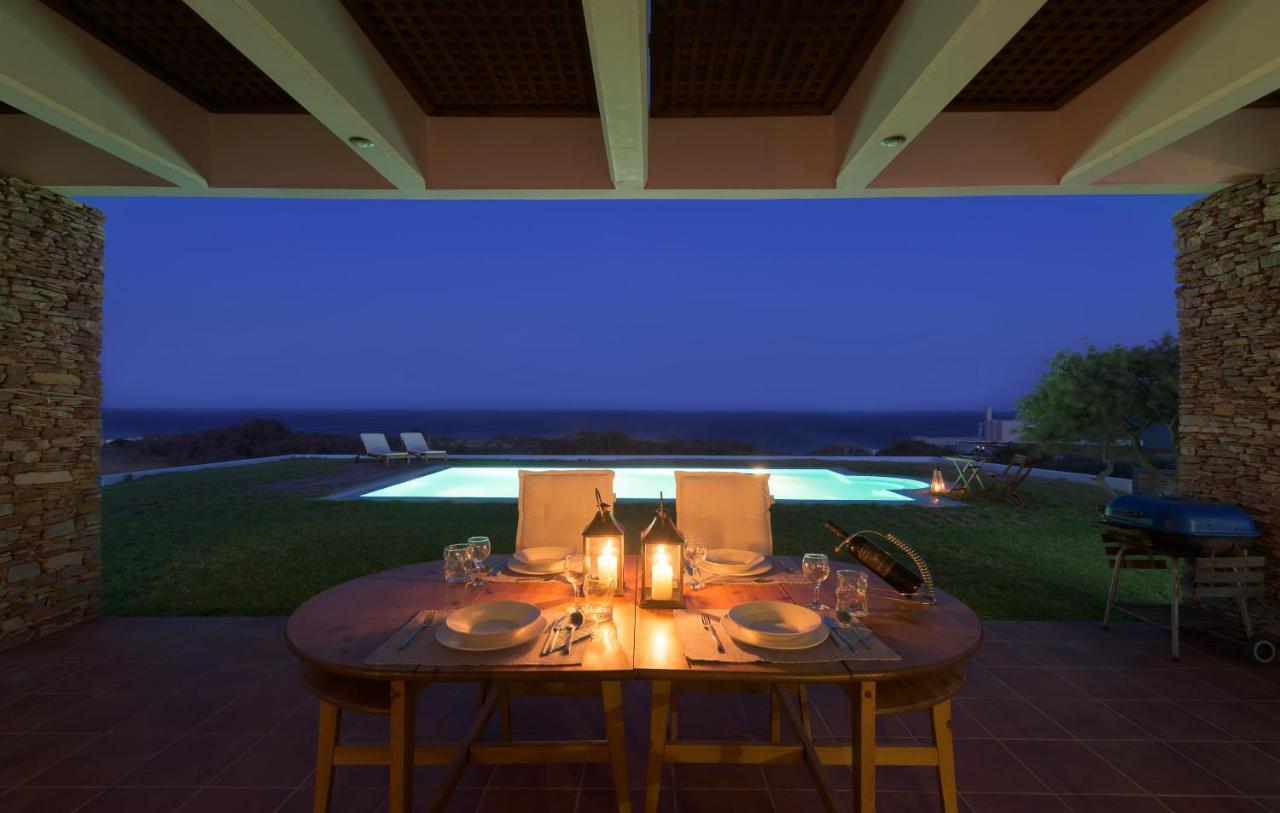 Cristelia Seafront & Pool Villa 라카니아 외부 사진